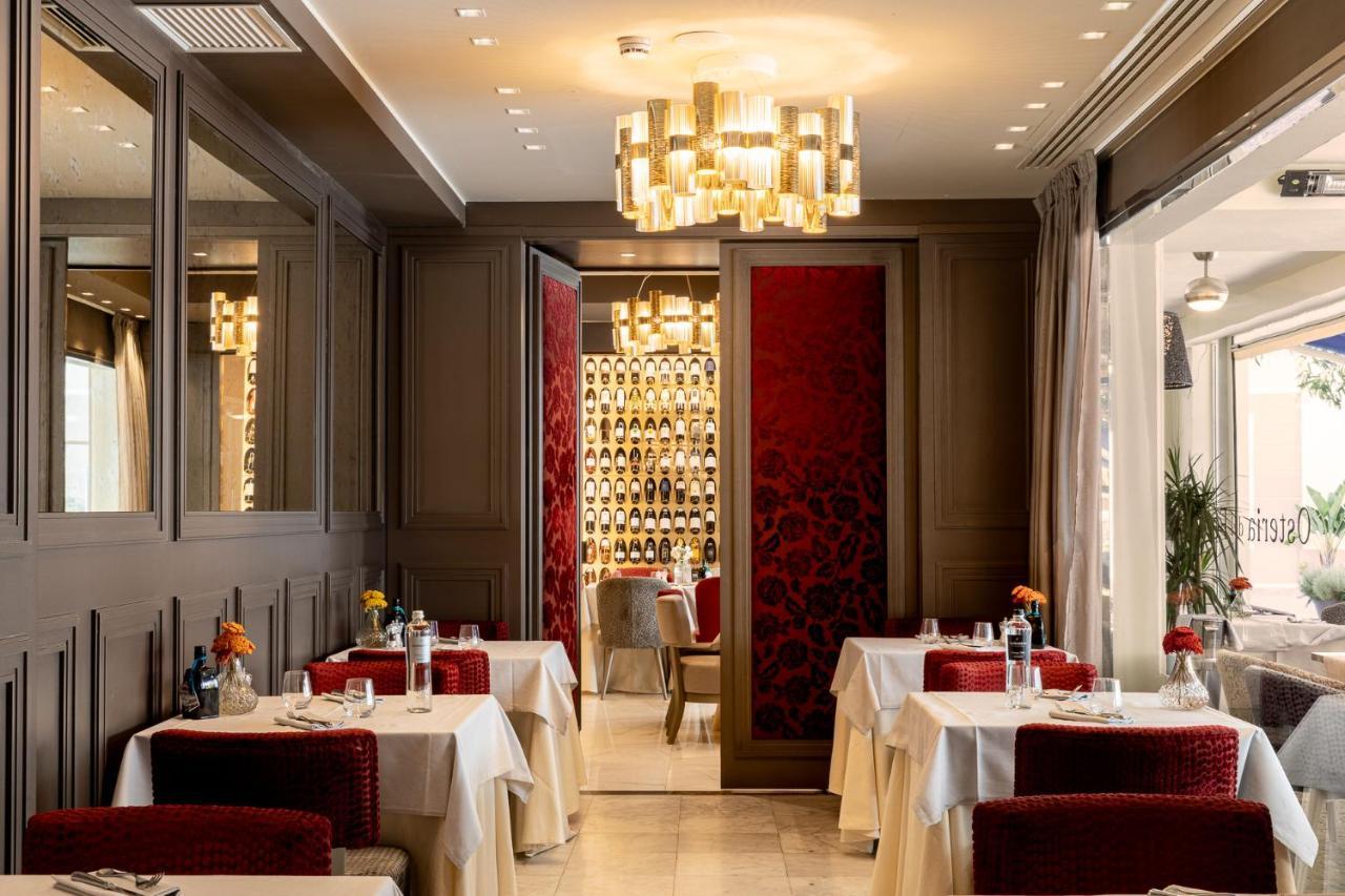 Hotel Palazzo Doglio Cagliari Exterior foto Restaurant "La Table d'Or"
