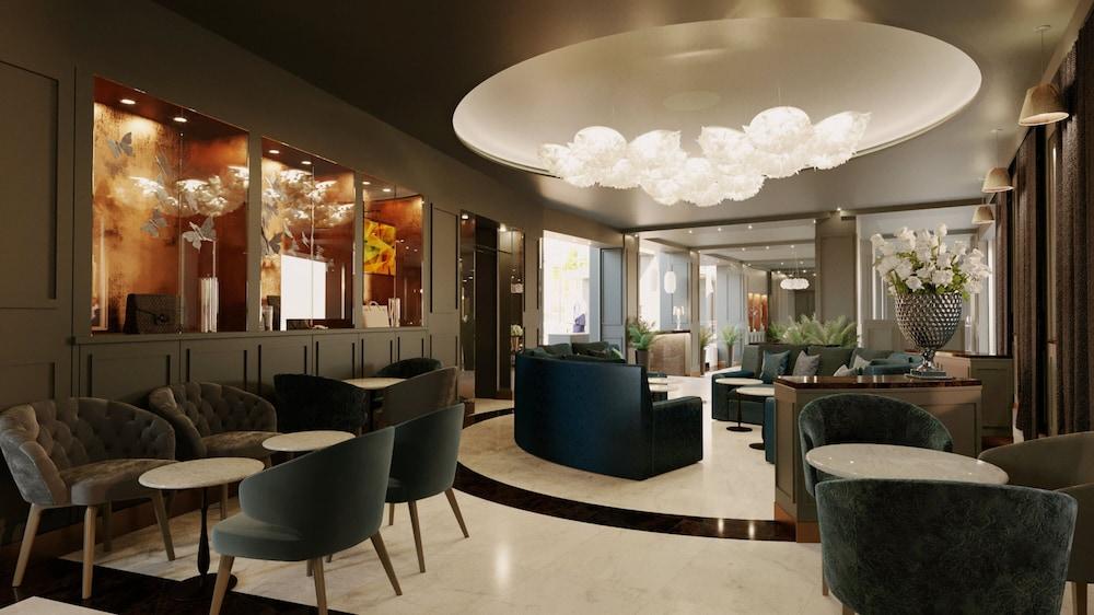 Hotel Palazzo Doglio Cagliari Exterior foto The lounge at the airport